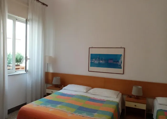 Ariston Petit Hotel